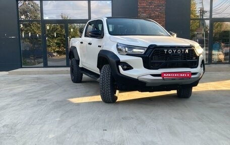 Toyota Hilux VIII, 2024 год, 7 500 000 рублей, 6 фотография