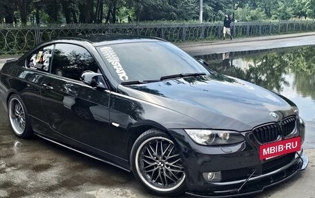 BMW 3 серия, 2007 год, 1 700 000 рублей, 2 фотография