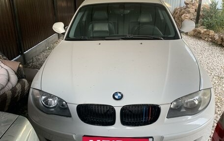 BMW 1 серия, 2010 год, 850 000 рублей, 2 фотография