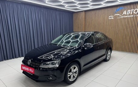 Volkswagen Jetta III, 2013 год, 1 050 000 рублей, 2 фотография