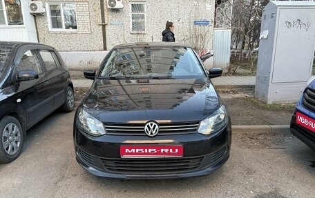 Volkswagen Polo VI (EU Market), 2012 год, 950 000 рублей, 1 фотография