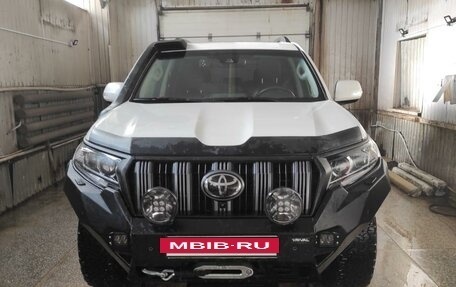 Toyota Land Cruiser Prado 150 рестайлинг 2, 2018 год, 6 500 000 рублей, 7 фотография