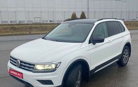 Volkswagen Tiguan II, 2019 год, 3 000 000 рублей, 1 фотография