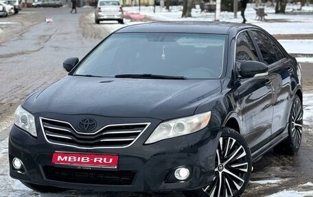 Toyota Camry, 2010 год, 1 100 000 рублей, 1 фотография