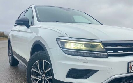 Volkswagen Tiguan II, 2019 год, 3 000 000 рублей, 3 фотография