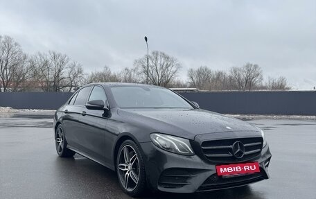 Mercedes-Benz E-Класс, 2016 год, 3 330 000 рублей, 8 фотография