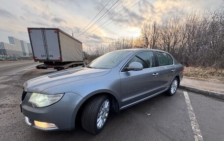 Skoda Superb III рестайлинг, 2012 год, 1 300 000 рублей, 3 фотография