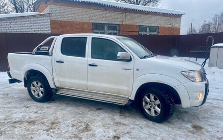 Toyota Hilux VII, 2011 год, 2 190 000 рублей, 20 фотография