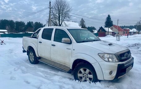 Toyota Hilux VII, 2011 год, 2 190 000 рублей, 22 фотография