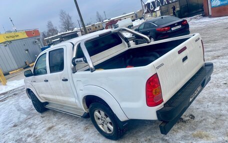 Toyota Hilux VII, 2011 год, 2 190 000 рублей, 24 фотография