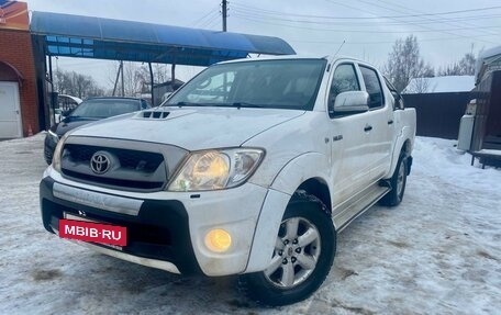 Toyota Hilux VII, 2011 год, 2 190 000 рублей, 21 фотография