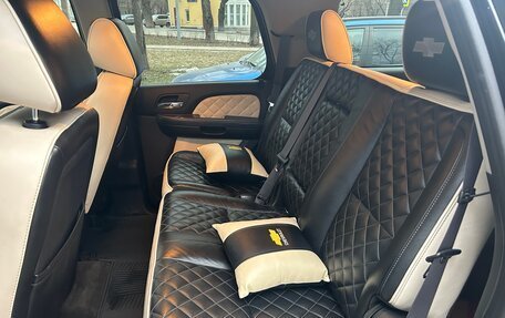 Chevrolet Tahoe III, 2011 год, 2 570 000 рублей, 16 фотография