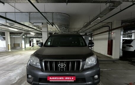 Toyota Land Cruiser Prado 150 рестайлинг 2, 2013 год, 3 500 000 рублей, 3 фотография