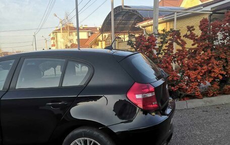 BMW 1 серия, 2011 год, 895 000 рублей, 4 фотография