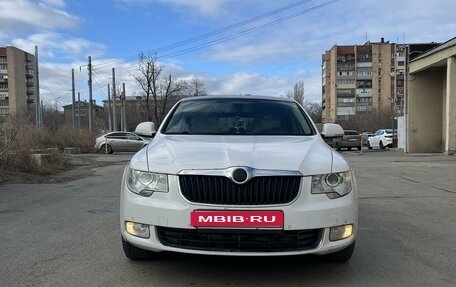 Skoda Superb III рестайлинг, 2011 год, 1 060 000 рублей, 1 фотография