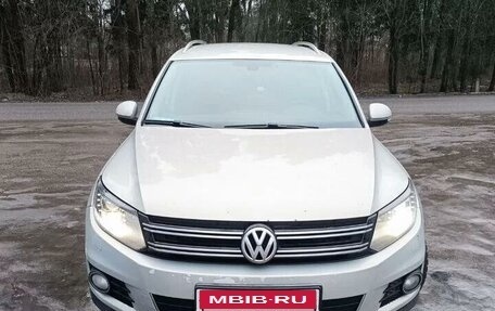 Volkswagen Tiguan I, 2011 год, 1 290 000 рублей, 4 фотография