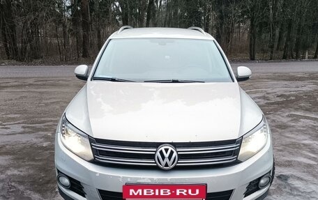 Volkswagen Tiguan I, 2011 год, 1 290 000 рублей, 3 фотография