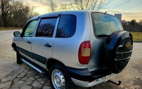 Chevrolet Niva I рестайлинг, 2005 год, 400 000 рублей, 4 фотография