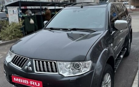 Mitsubishi Pajero Sport II рестайлинг, 2010 год, 1 480 000 рублей, 2 фотография