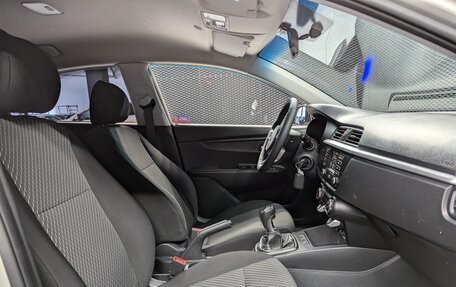 KIA Rio IV, 2019 год, 1 395 000 рублей, 29 фотография