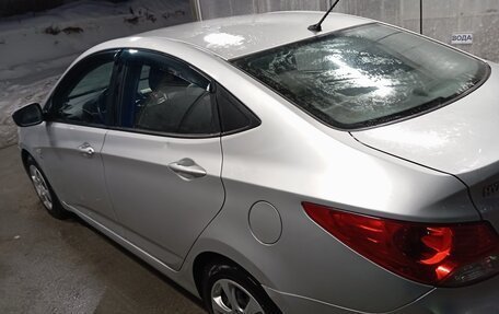 Hyundai Solaris II рестайлинг, 2013 год, 850 000 рублей, 11 фотография