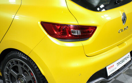 Renault Clio RS IV, 2015 год, 1 640 832 рублей, 16 фотография