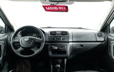 Skoda Fabia II, 2012 год, 838 600 рублей, 12 фотография