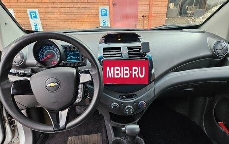 Chevrolet Spark III, 2012 год, 700 000 рублей, 19 фотография