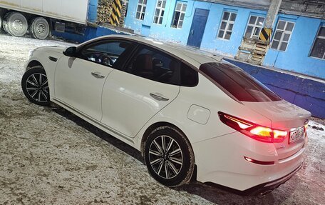 KIA Optima IV, 2018 год, 2 350 000 рублей, 11 фотография