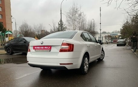 Skoda Octavia, 2017 год, 1 249 000 рублей, 3 фотография