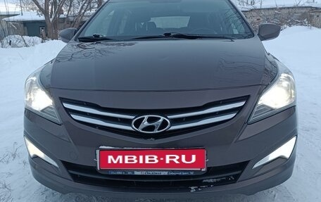 Hyundai Solaris II рестайлинг, 2014 год, 910 000 рублей, 12 фотография