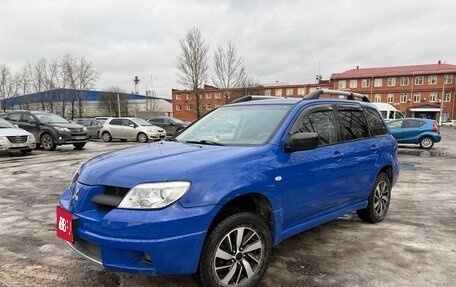 Mitsubishi Outlander III рестайлинг 3, 2004 год, 530 000 рублей, 1 фотография