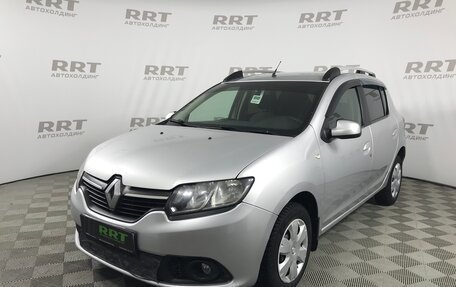 Renault Sandero II рестайлинг, 2017 год, 699 000 рублей, 2 фотография