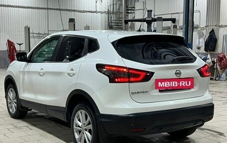 Nissan Qashqai, 2014 год, 1 599 000 рублей, 4 фотография