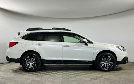 Subaru Outback IV рестайлинг, 2016 год, 2 829 000 рублей, 4 фотография