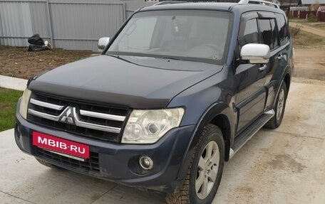 Mitsubishi Pajero IV, 2007 год, 1 365 000 рублей, 5 фотография