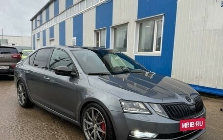 Skoda Octavia, 2017 год, 2 700 000 рублей, 17 фотография