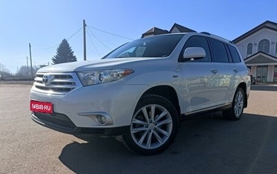 Toyota Highlander III, 2012 год, 2 350 000 рублей, 1 фотография