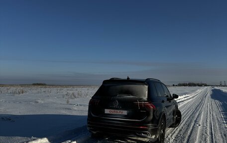 Volkswagen Tiguan II, 2021 год, 5 099 999 рублей, 2 фотография