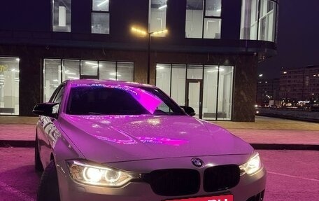 BMW 3 серия, 2013 год, 2 000 000 рублей, 19 фотография