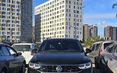 Volkswagen Tiguan II, 2021 год, 5 099 999 рублей, 5 фотография