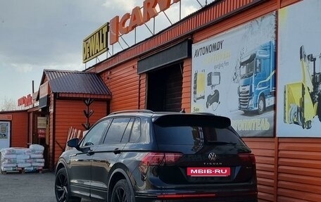 Volkswagen Tiguan II, 2021 год, 5 099 999 рублей, 4 фотография