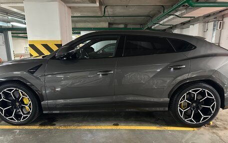 Lamborghini Urus I, 2021 год, 36 000 000 рублей, 3 фотография