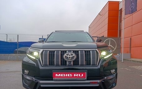 Toyota Land Cruiser Prado 150 рестайлинг 2, 2019 год, 4 980 000 рублей, 2 фотография