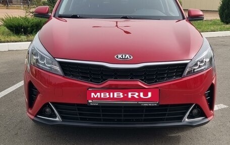 KIA Rio IV, 2020 год, 2 000 000 рублей, 2 фотография