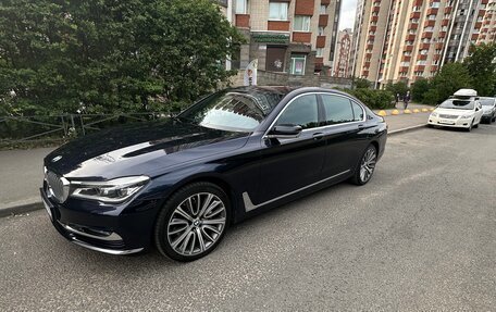 BMW 7 серия, 2017 год, 4 700 000 рублей, 11 фотография