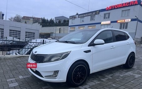 KIA Rio III рестайлинг, 2014 год, 989 500 рублей, 6 фотография