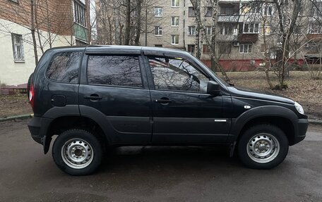 Chevrolet Niva I рестайлинг, 2013 год, 485 000 рублей, 3 фотография