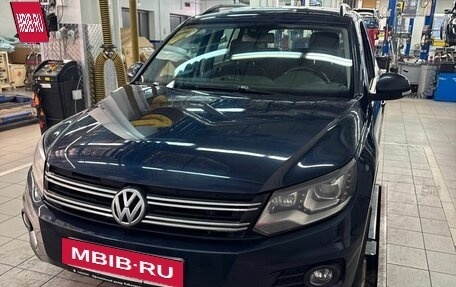 Volkswagen Tiguan I, 2012 год, 1 247 000 рублей, 2 фотография