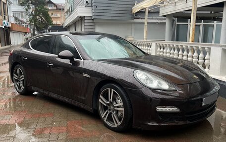 Porsche Panamera II рестайлинг, 2012 год, 3 200 000 рублей, 1 фотография